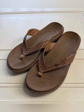 KuaiLu Women’s Sz 8.5 Tan Woven Strap Thong Yoga Mat Comfort Sandals